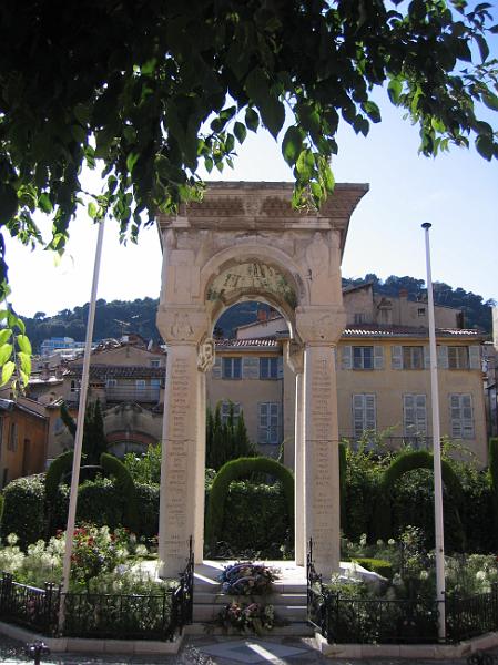 IMG_8049.JPG - War Memorial in Grasse